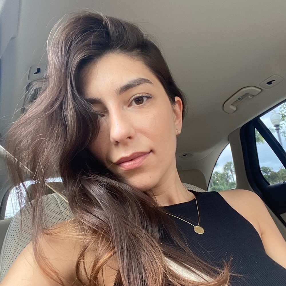 Meet your Posher, Andreea